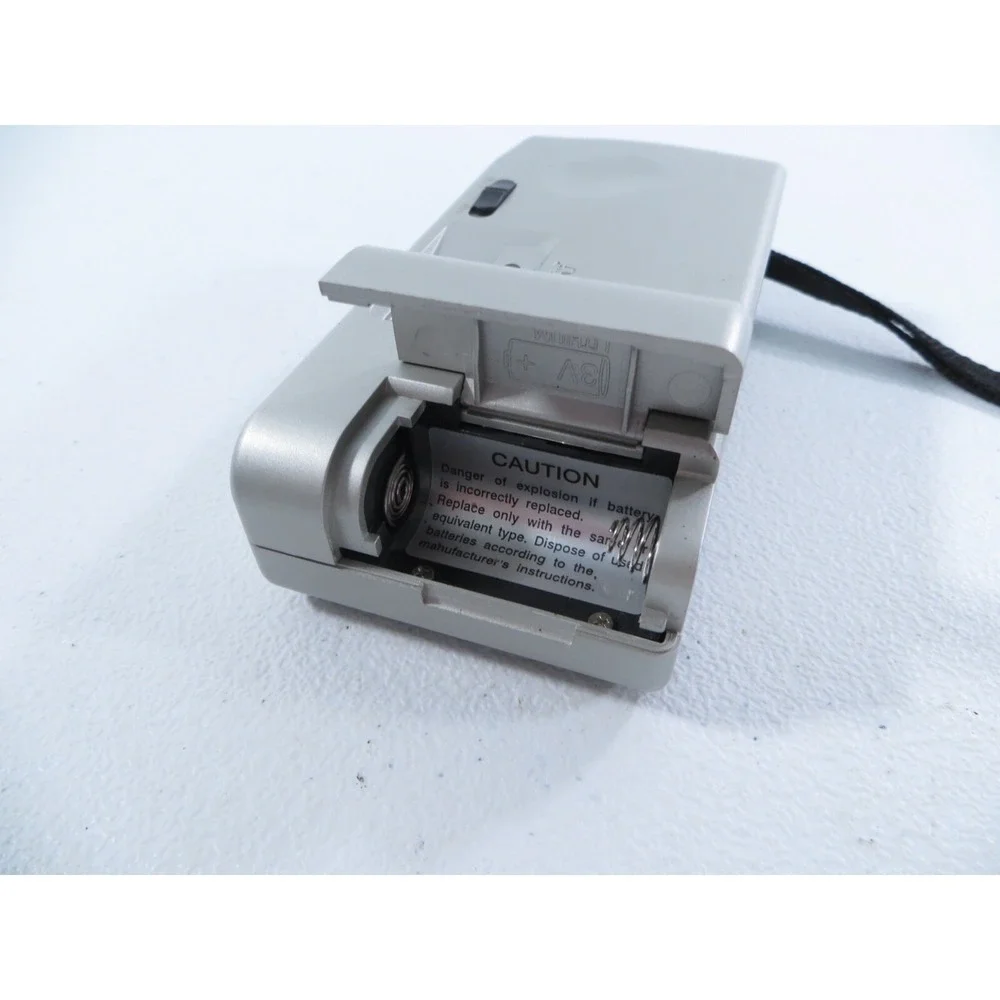 Relisys‎ Dimera 3500 Digital Camera W/ Case & Nextfresh 2MB Media Stick